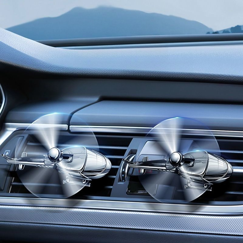 Aromatherapy Diffuser - 車のエアコン吹き出し口に取り付けるクリップ式の扇風機。飛行機の形をしたアロマディフューザーで、車内を装飾するアクセサリーとしても使用可能。